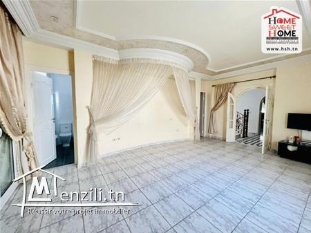 Villa Cedric à Vendre aux Jardins de l'Aouina