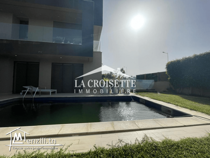 Triplex S3 meublé avec piscine à la Marsa MDL0547