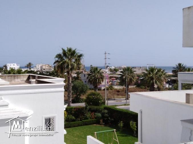 Promo superbe maison S+3 climatisée manège kélibia