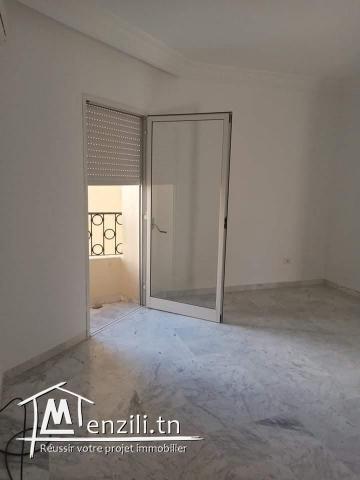 À vendre appartement s+2 à carthage haute standing