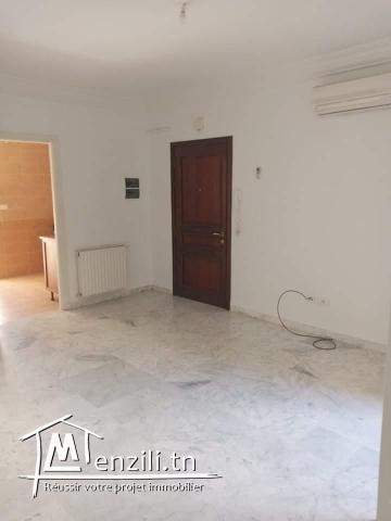 À vendre appartement s+2 à carthage haute standing
