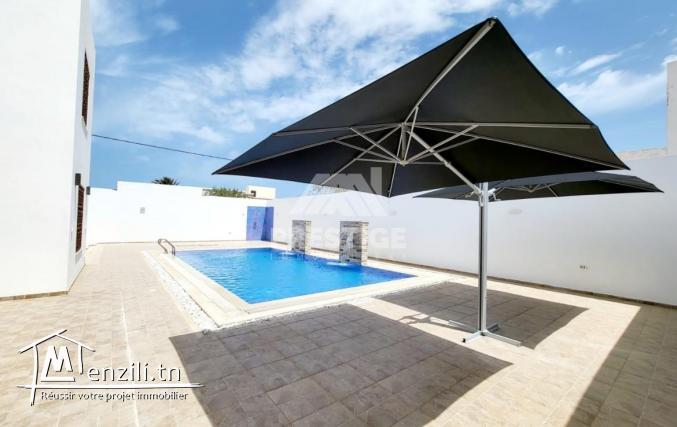 Superbe villa à route de phare