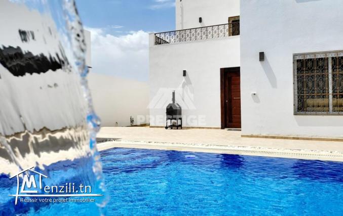 Superbe villa à route de phare