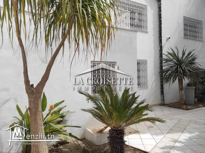 Villa S4 avec piscine à Gammarth ZVL1004