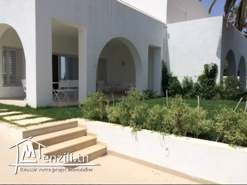 Villa MODERNE(Réf: L1685)