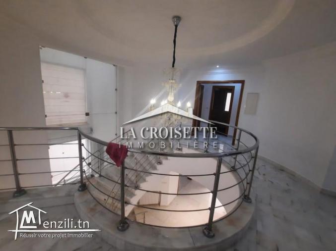 Villa s+5 avec piscine aux Berges du lac 2