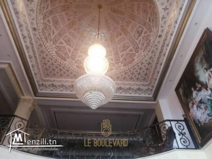 A vendre Villa de maitre S4 avec piscine à sidi Mahersi