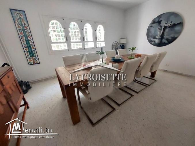 Villa s+6 avec piscine à Gammarth MVL1400