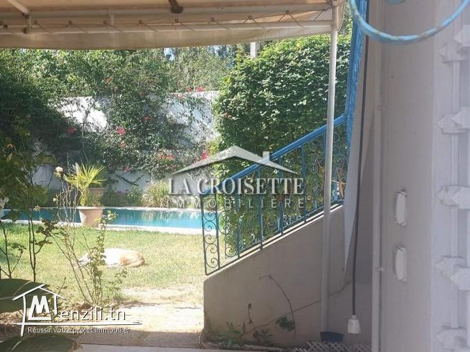 Villa s+6 avec piscine à Gammarth MVL1400