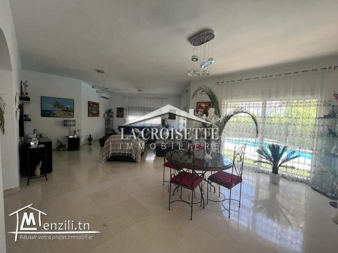 Villa s+3 avec piscine à Gammarth MVL0096