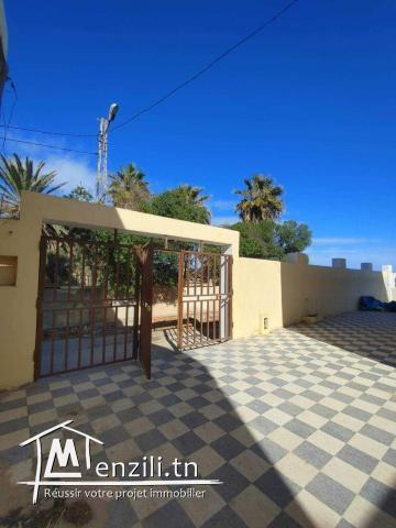 Résidence pied dans léau à chatt mariem