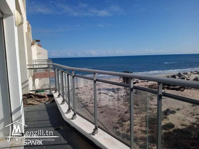 Maifique appartement de type s2 vue mer à zone touristique