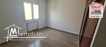 Etage de Villa Paradise à Louer Aux Jardins de Carthage