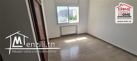 Etage de Villa Paradise à Louer Aux Jardins de Carthage