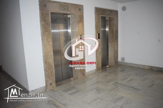 pour vacance appartement s+2 vue sur mer et pied dans l’eau à mahdia