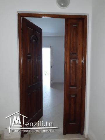 A louer Appartement zone Bardo Centre