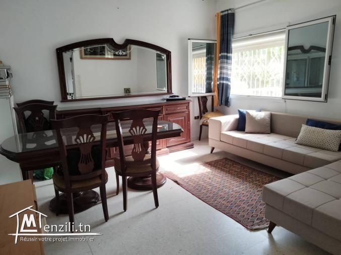 étage de vielle à louer 1500