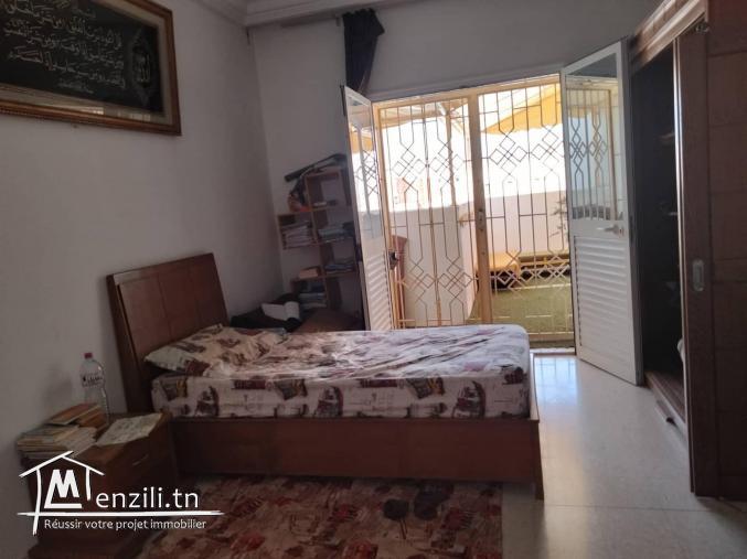 étage de vielle à louer 1500