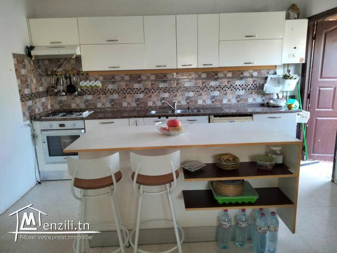 étage de vielle à louer 1500