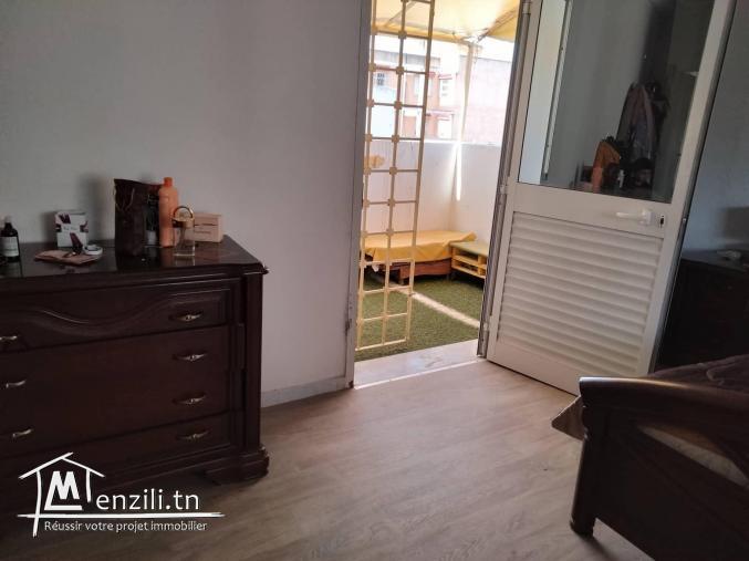 étage de vielle à louer 1500