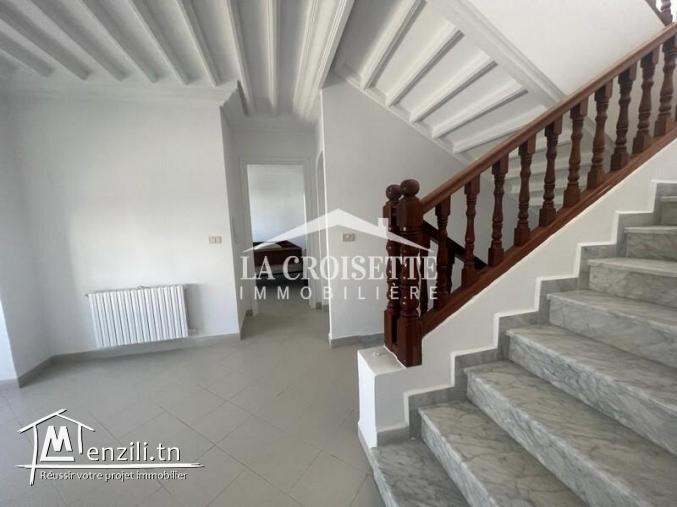 Villa s+4 avec piscine à Gammarth MVL1405