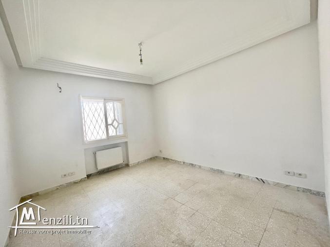S+3 etage de villa au Mourouj 5