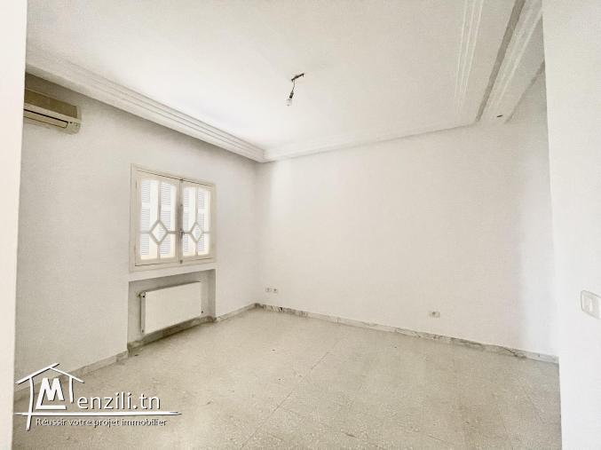 S+3 etage de villa au Mourouj 5