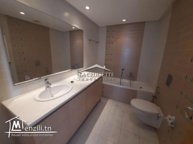 Villa s+3 avec piscine à Gammarth MVL1337