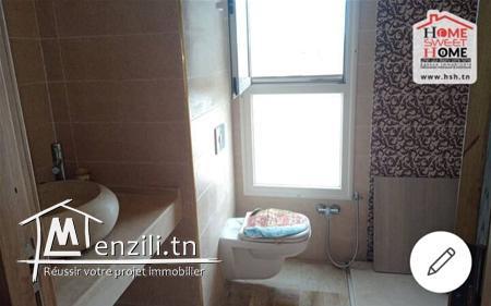 Villa Angola à Louer à La Soukra