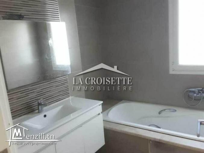 Villa s+4 avec piscine à Gammarth MVL0467