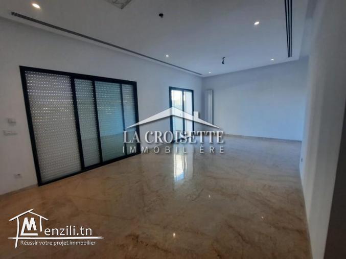 Duplex s+3 avec piscine aux Jardins de carthage MDL0553