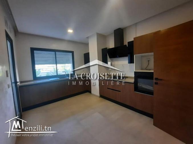 Duplex s+3 avec piscine aux Jardins de carthage MDL0553