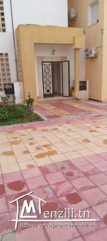 Appart S+2 - 2 ém etage - trés bon état - à vendre - Nour Jaafar