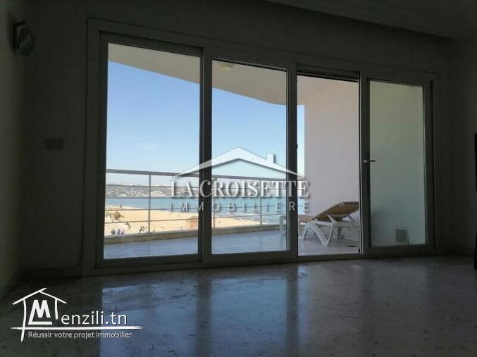 Appartement s+3 vue sur mer à la marsa MAL2981