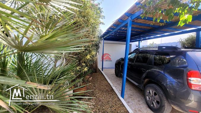 A VENDRE EN ZONE TOURISTIQUE BELLE VILLA AVEC PISCINE PRIVÉE - RÉF V623