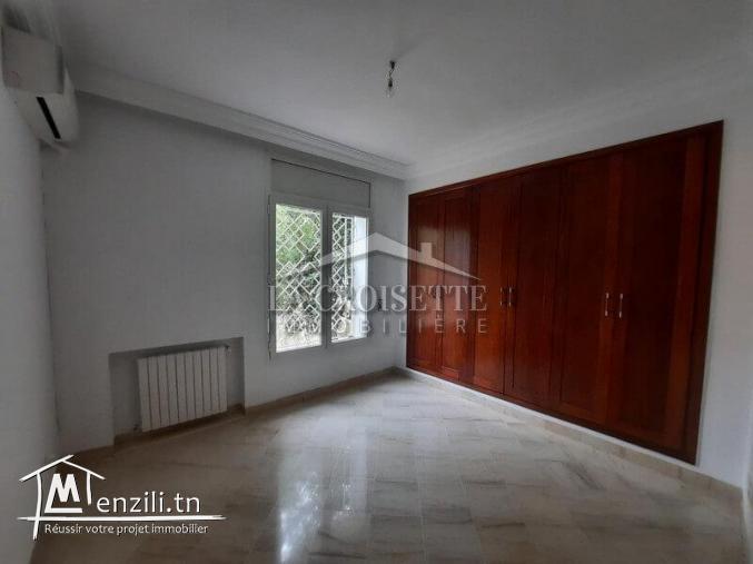 appartement s+4 avec un grand jardin à Ain Zaghouan Nord MAV1518