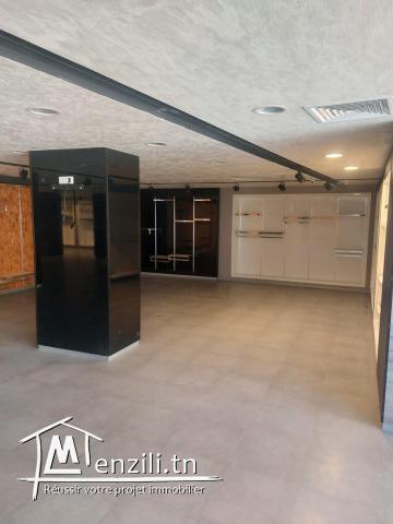A louer local commercial RDC + Mezzanine à Nabeul