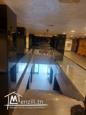 A louer local commercial RDC + Mezzanine à Nabeul