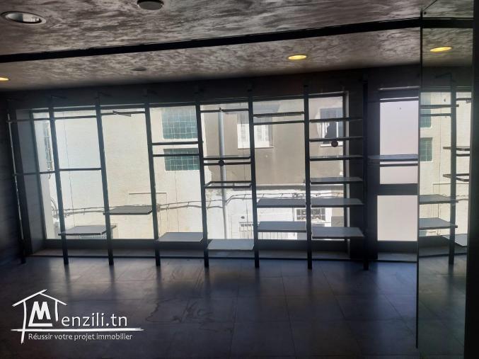 A louer local commercial RDC + Mezzanine à Nabeul