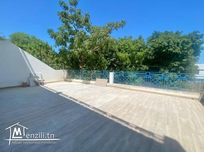 A louer un rez-de-chaussée S4 à La Marsa