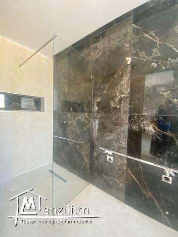 A louer un rez-de-chaussée S4 à La Marsa