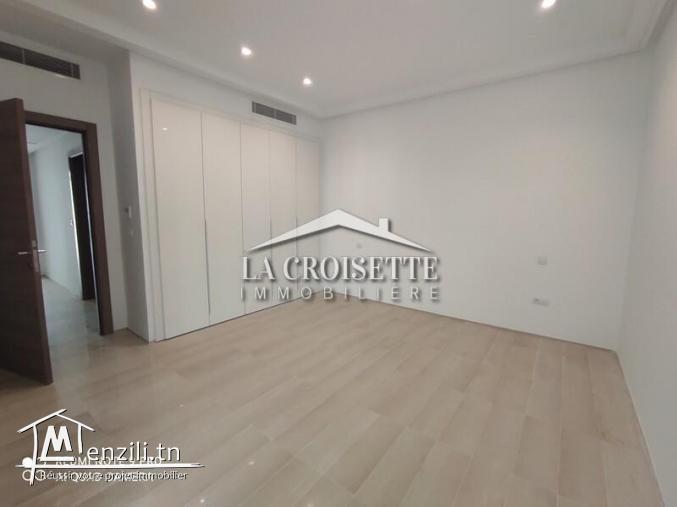 Appartement s+3 avec chambre de service aux Berges du Lac 2 ZAL1362