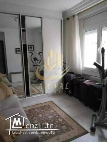 Un appartement s3 avec jardin a la Soukra
