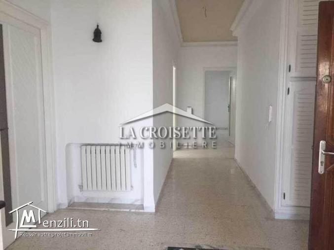 Etage de villa s+3 à la marsa MAL0607