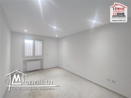 S3 Johnson à Vendre à Chotrana 1