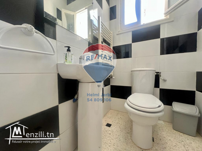 S3 meublé et vue mer à La Marsa plage à louer