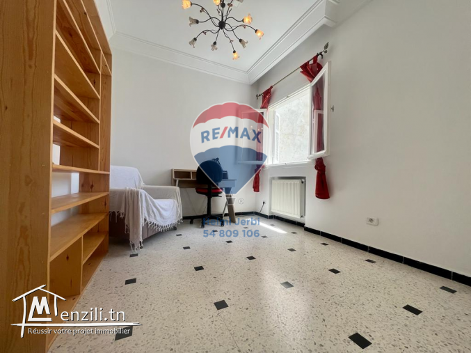 S3 meublé et vue mer à La Marsa plage à louer