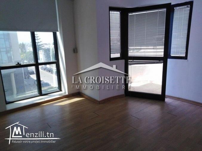 Bureau H+4 aux berges du lac 1 ZBL0081