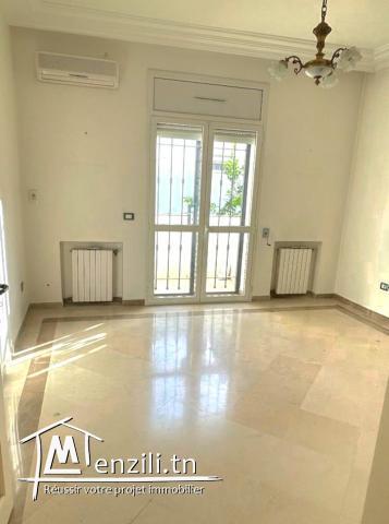 Etage de villa à Mutuelleville