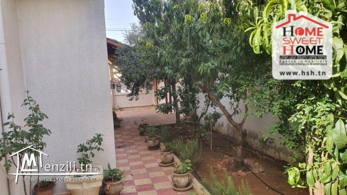 Villa Konfida à Vendre à EL Mourouj 3